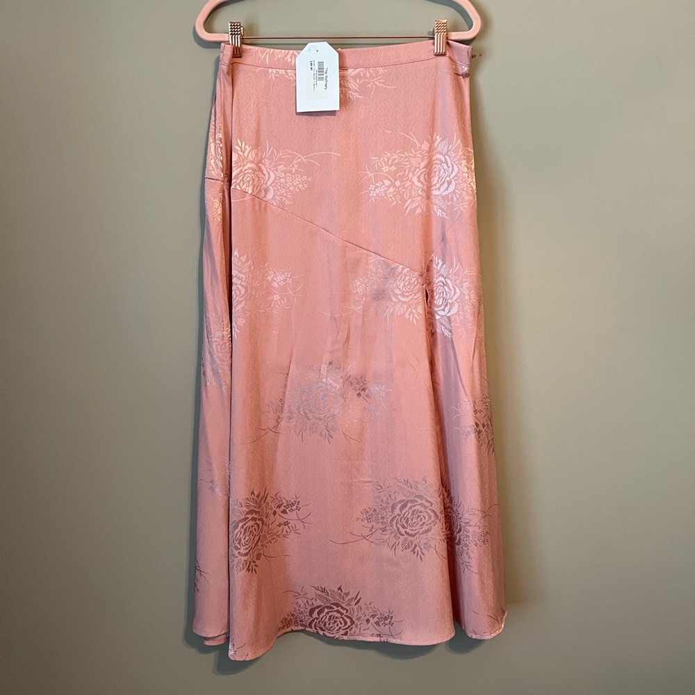 Promesa High Slit Pink Skirt